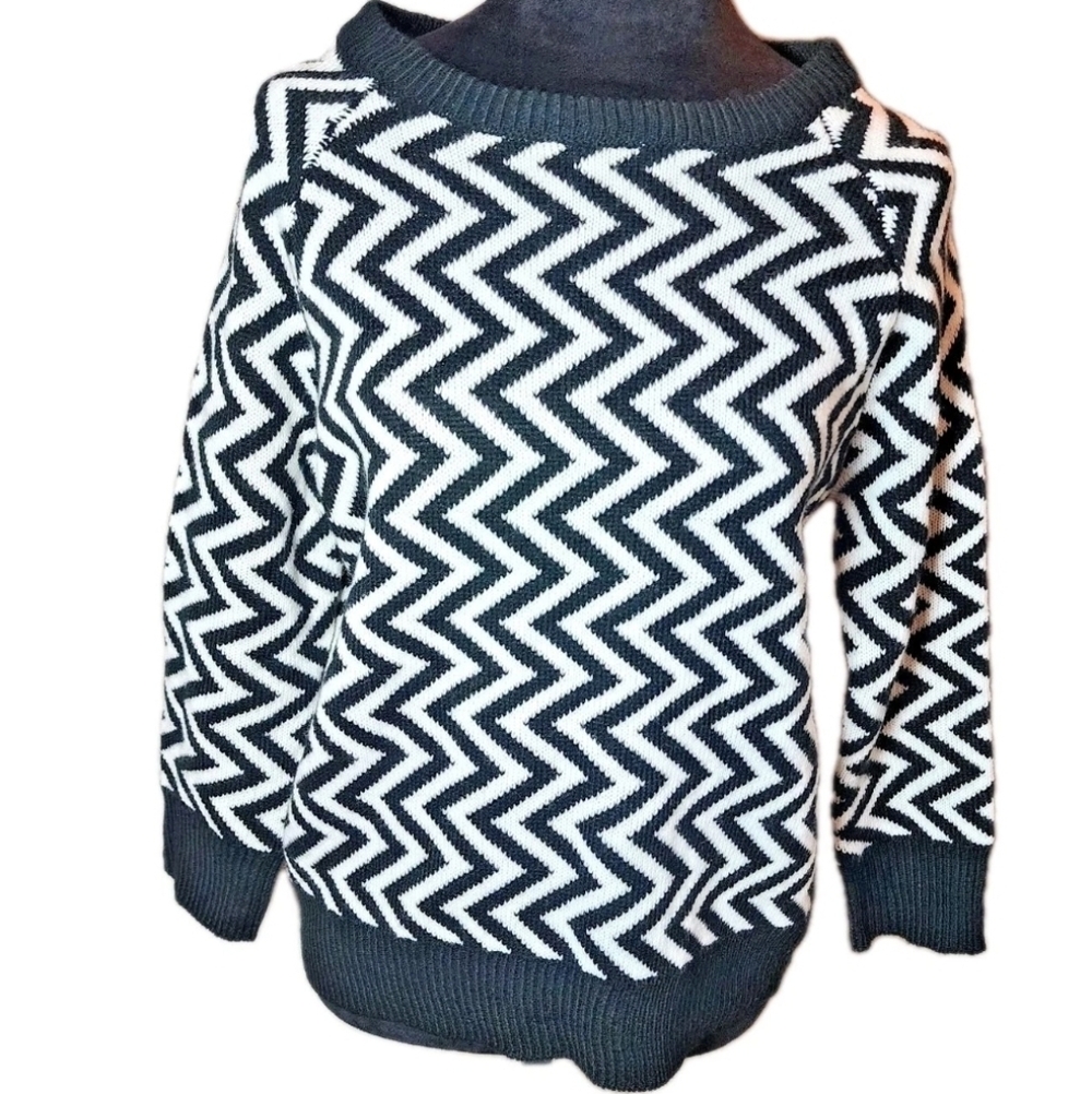 BB Dakota Womens Sweater Size L Black White Chevron Crew Neck 3/4 Sleeve